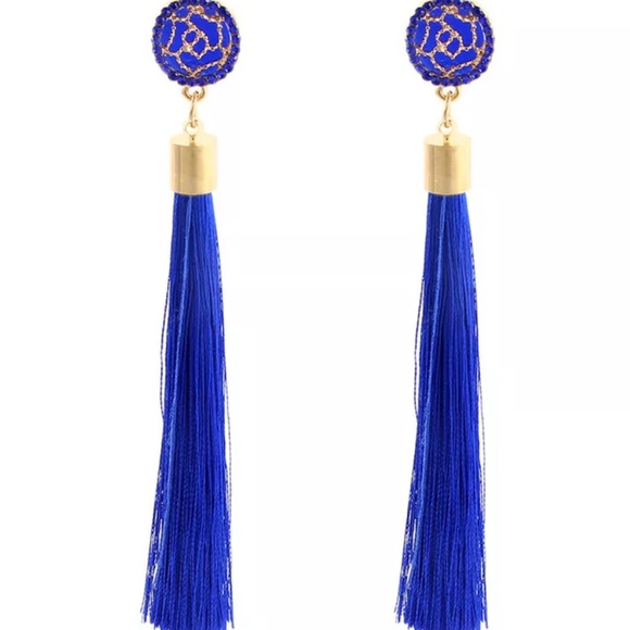 🇺🇸RED, WHITE OR BLUE STUD TASSEL EARRINGS🇺🇸 - Picture 7 of 8